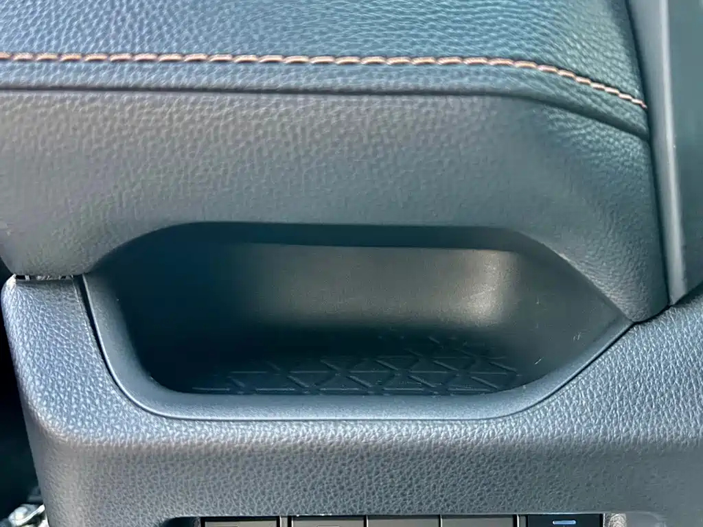 TOYOTA WILDLANDER 2025