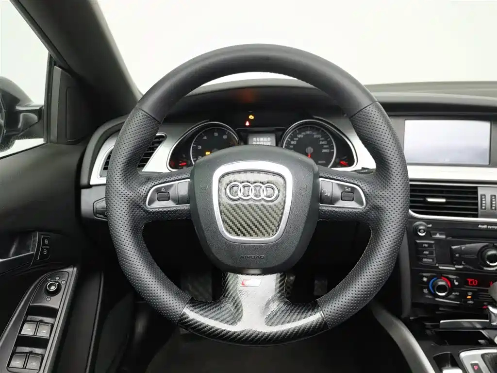 AUDI A5 2011