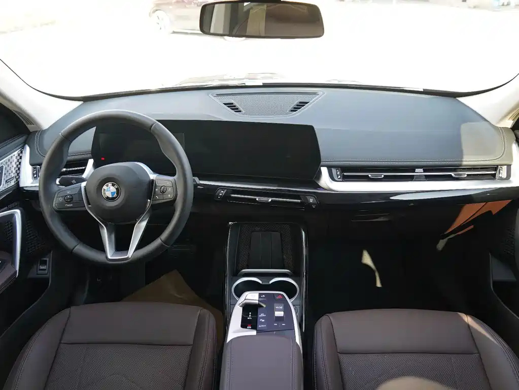 BMW X1 2024