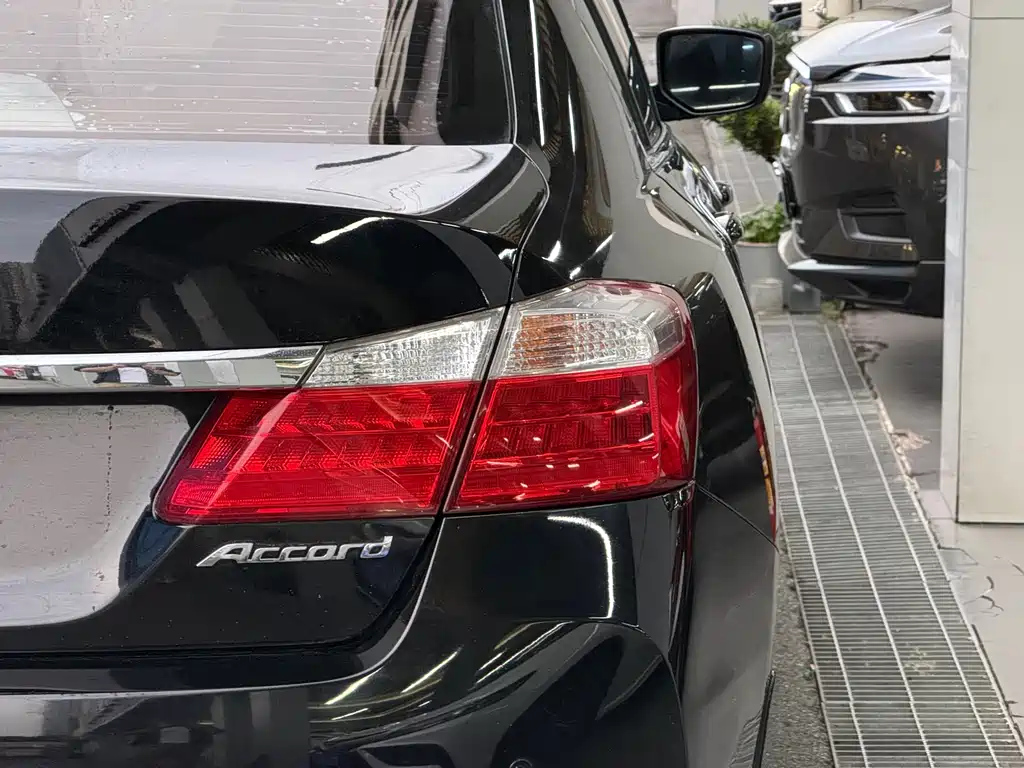 HONDA ACCORD 2015