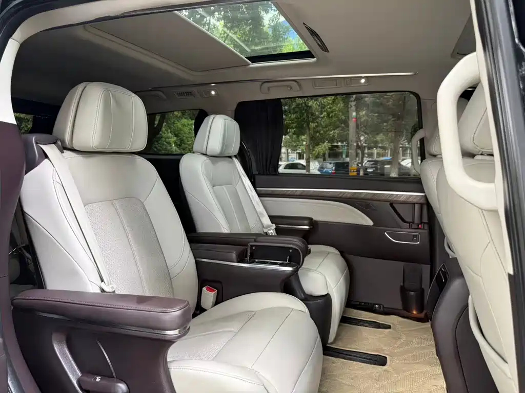 TRUMPCHI M8 2021