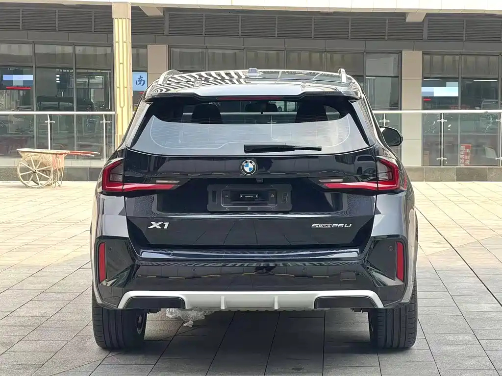 BMW X1 2023