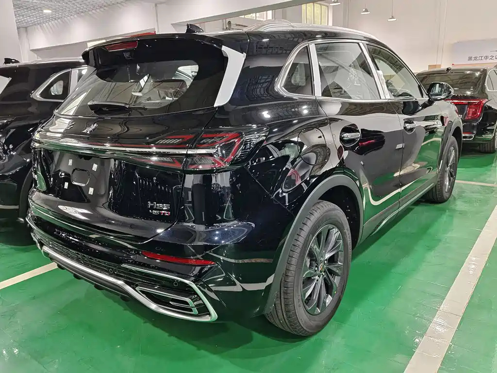 HONGQI HS5 2025