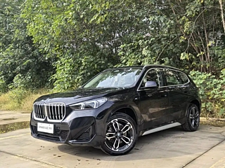 Заказать BMW X1