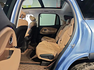 NIO ES8  2018 YEAR 355KM  EDITION  SEATS EDITION 2018