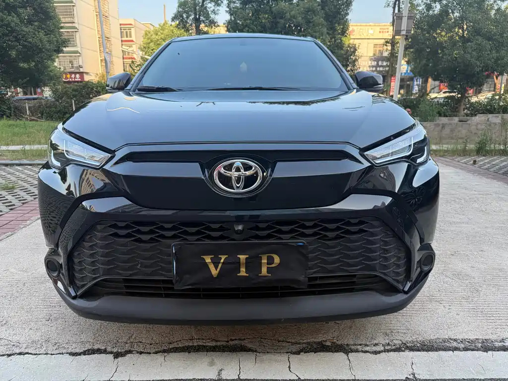 TOYOTA FRONTLANDER 2025