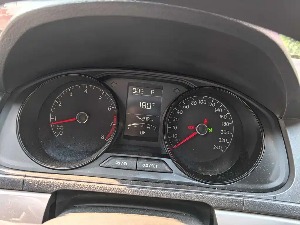 VOLKSWAGEN LAVIDA 2018