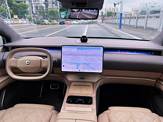 NIO ET9  2025 YEAR 100KWH 2025