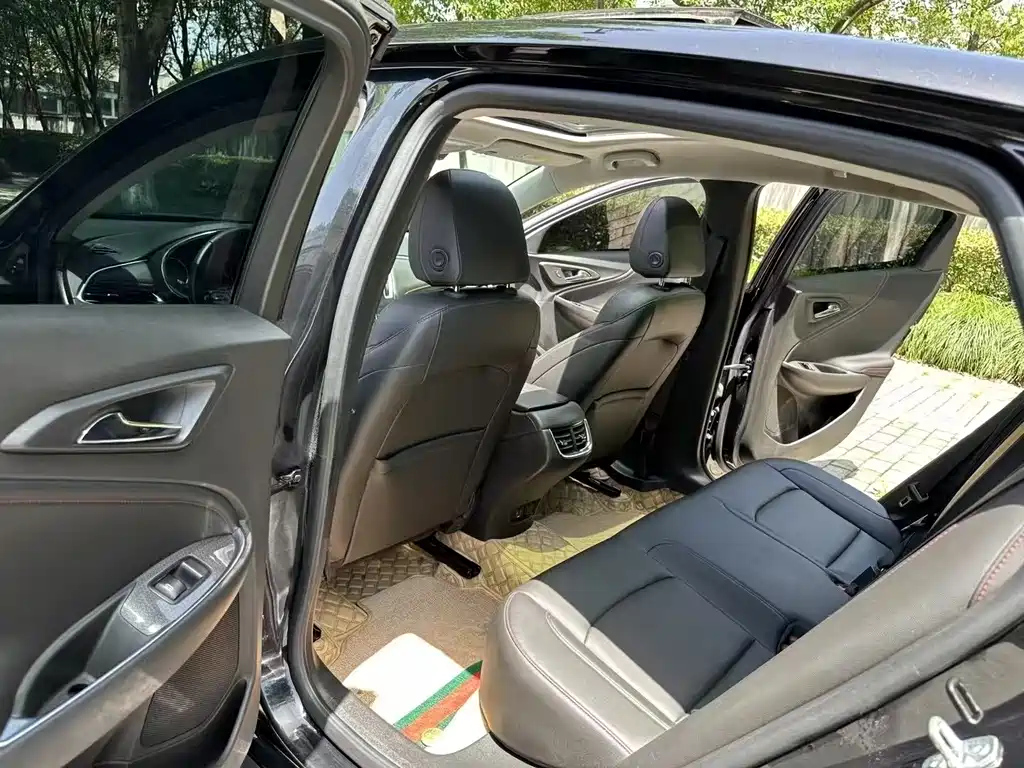 CHEVROLET MALIBU XL 2020