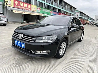 VOLKSWAGEN PASSAT 2013