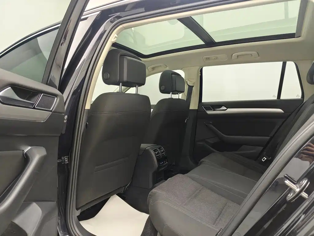 VOLKSWAGEN OTHER 2018