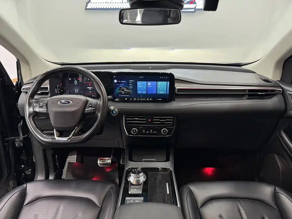 FORD EDGE 2021
