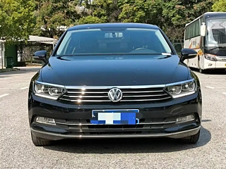 VOLKSWAGEN MAGOTAN 2019