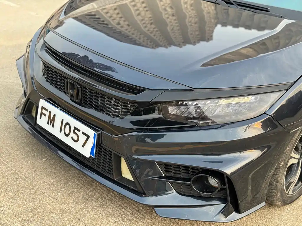 HONDA CIVIC 2019