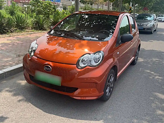 BYD E1