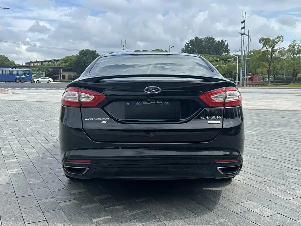 FORD MONDEO 2013