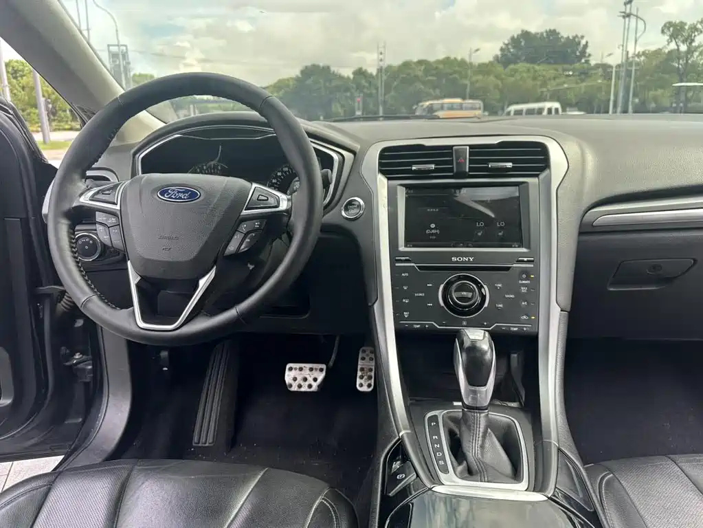 FORD MONDEO 2013