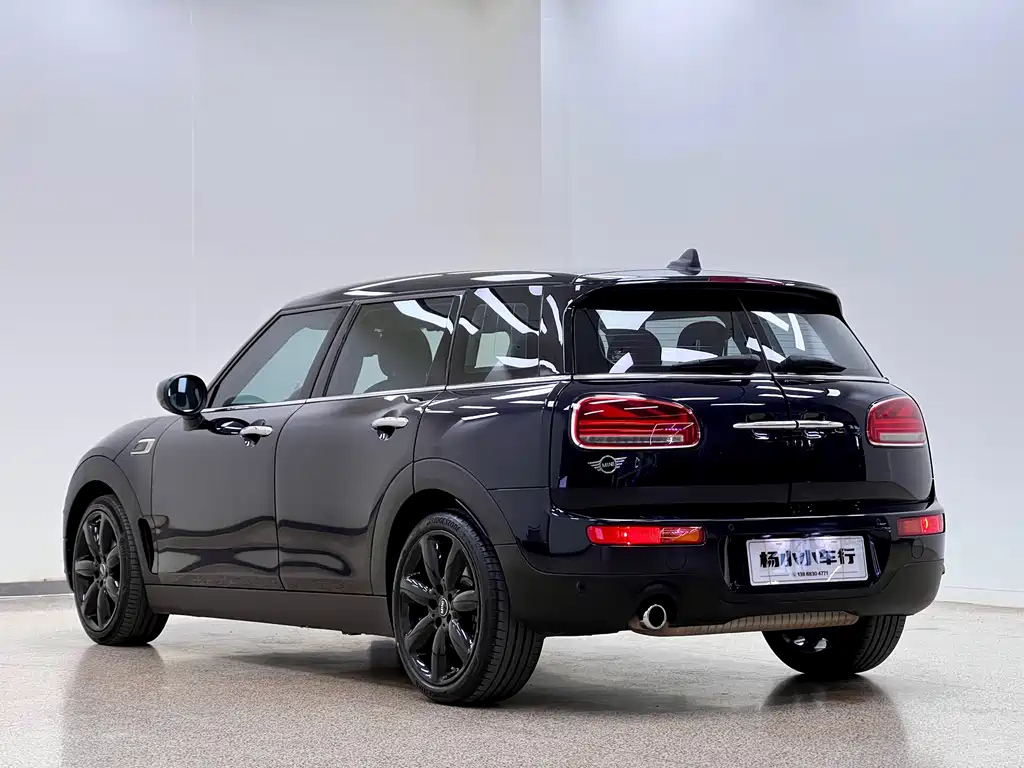 MINI CLUBMAN 2021