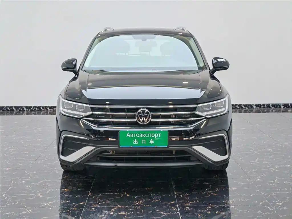 VOLKSWAGEN TIGUAN L 2022