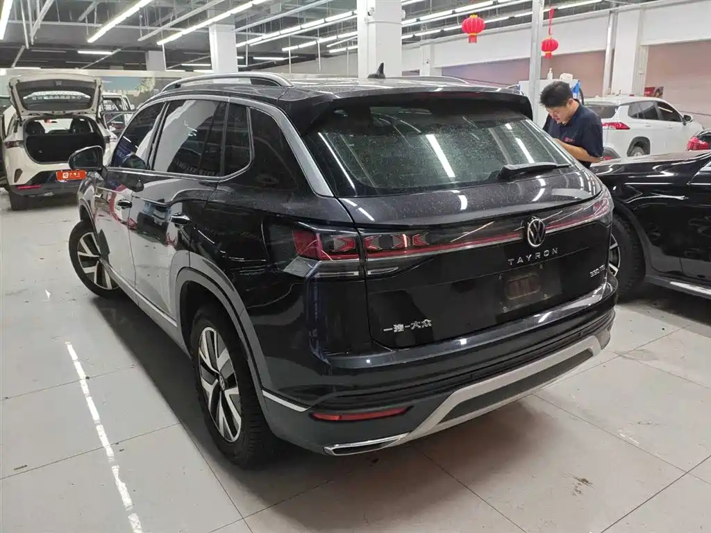 VOLKSWAGEN TAYRON 2022