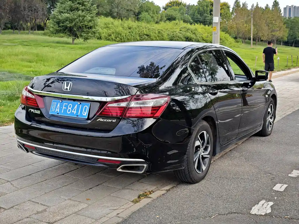 HONDA ACCORD 2016