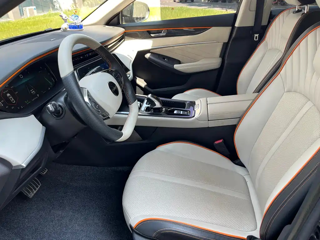 DONGFENG AEOLUS MAX 2022