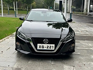 NISSAN TEANA 2020