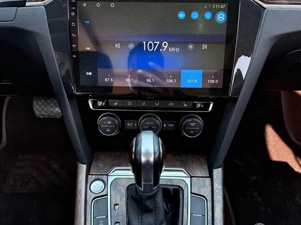 VOLKSWAGEN MAGOTAN 2018