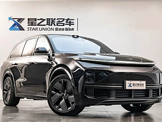 LI AUTO L8  2025 YEAR MAX INTELLIGENT  EDITION 2025