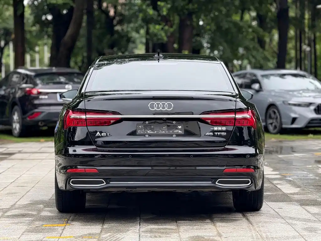 AUDI A6L 2019