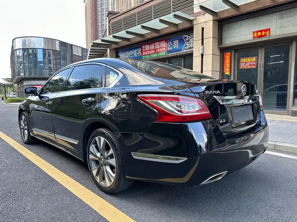 NISSAN TEANA 2014