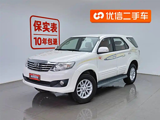 TOYOTA FORTUNER