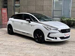DS 5  2018 YEAR 30THP P-LINE SPORTY 2018