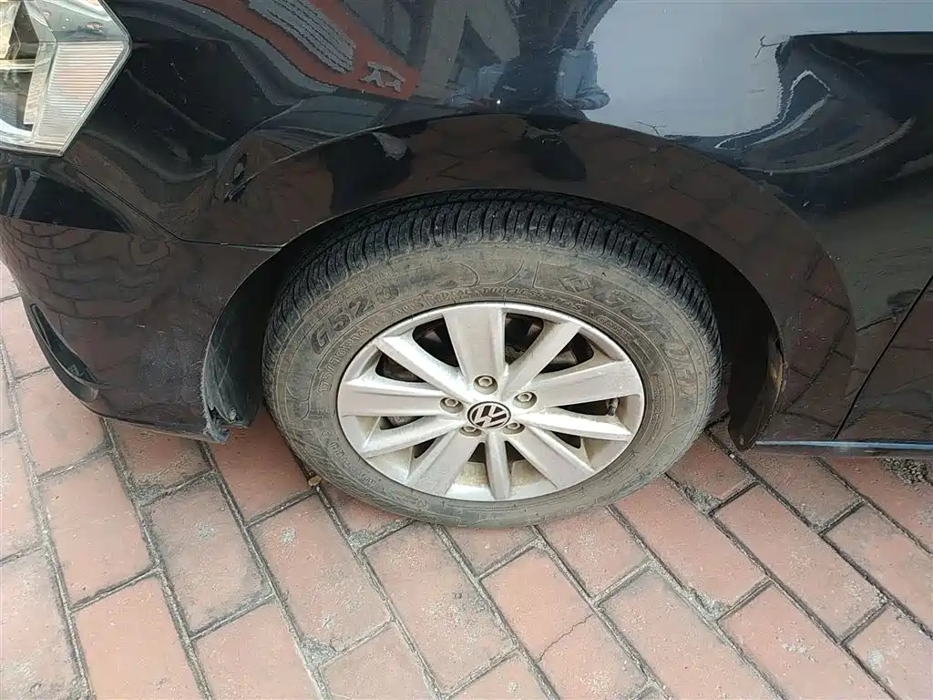 VOLKSWAGEN JETTA 2018