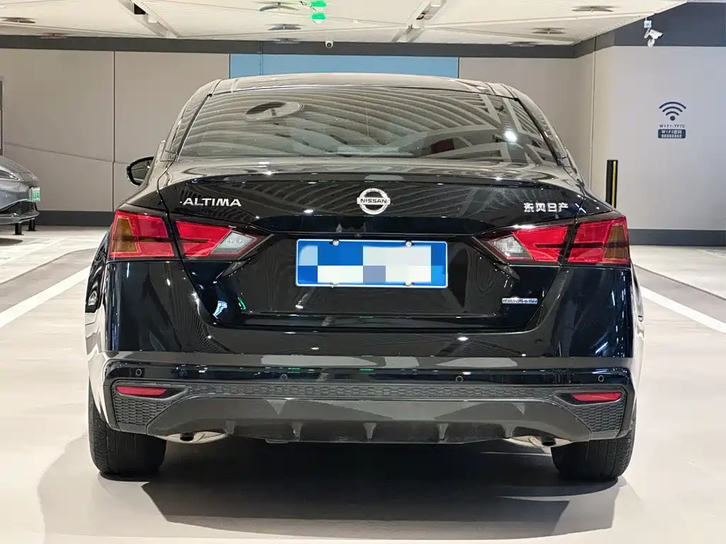 NISSAN TEANA 2021
