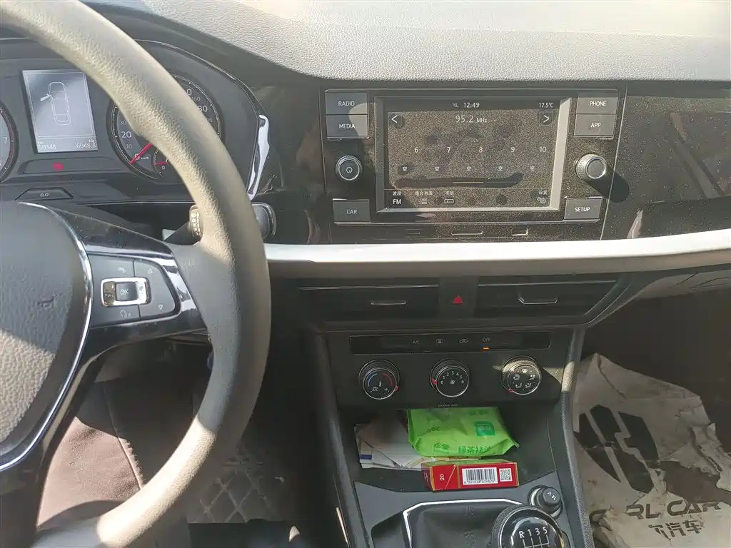 VOLKSWAGEN LAVIDA 2019