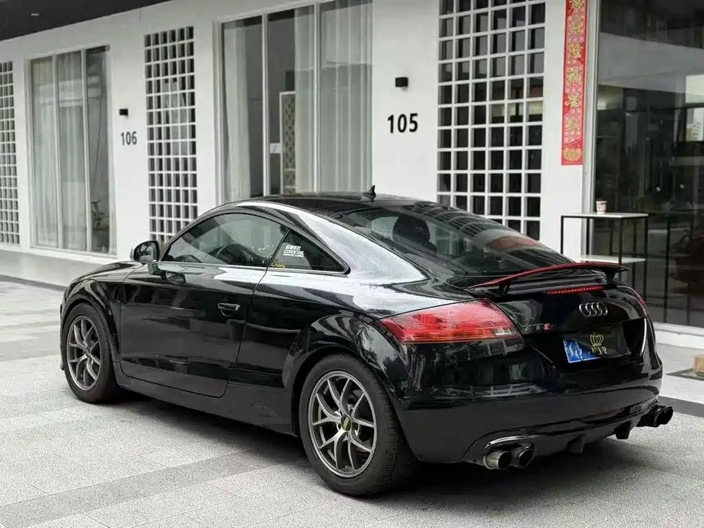 AUDI TT 2010