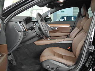 VOLVO S90 2023