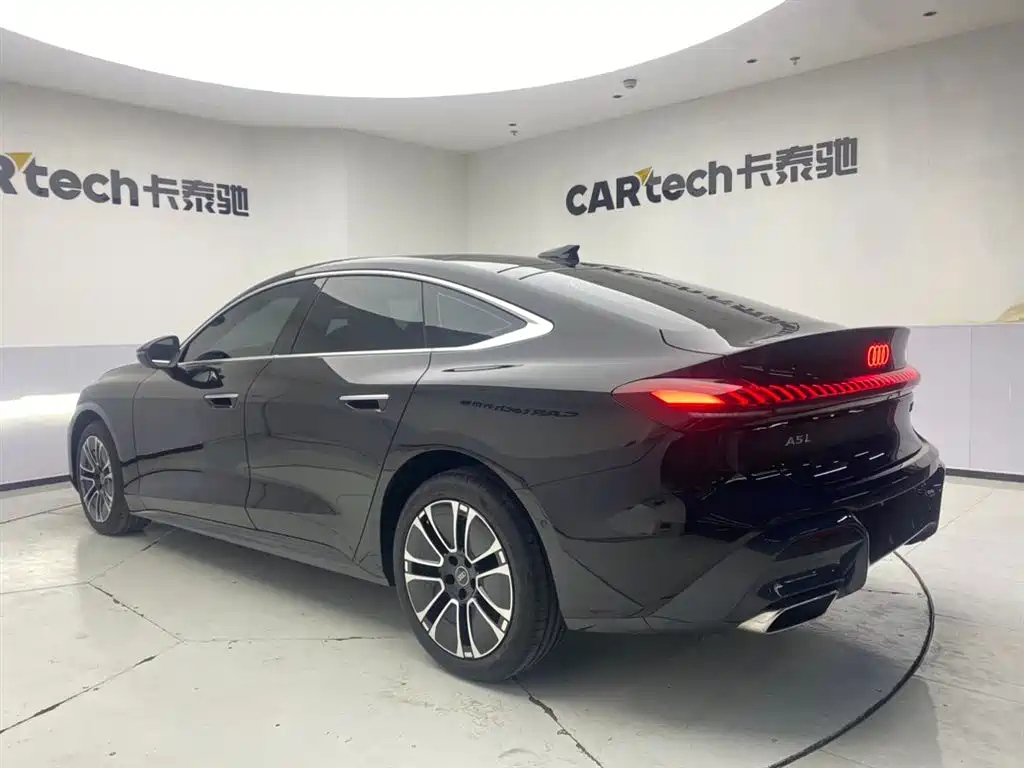 AUDI A5L SPORTBACK 2025