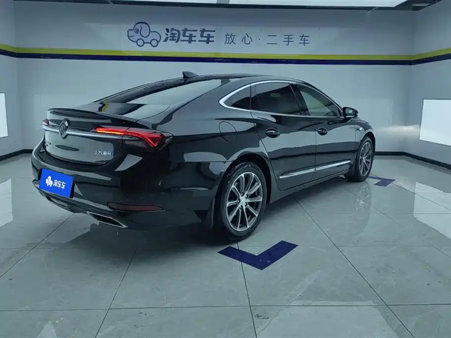 BUICK LACROSSE 2022