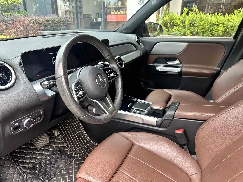 MERCEDES BENZ GLB 2020
