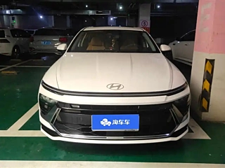 Заказать HYUNDAI SONATA