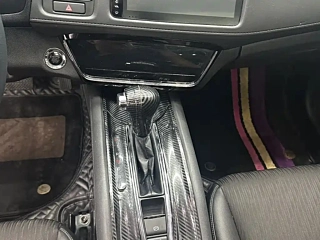 HONDA VEZEL  2020 YEAR 220 TURBO CVT DELUXE EDITION 2020