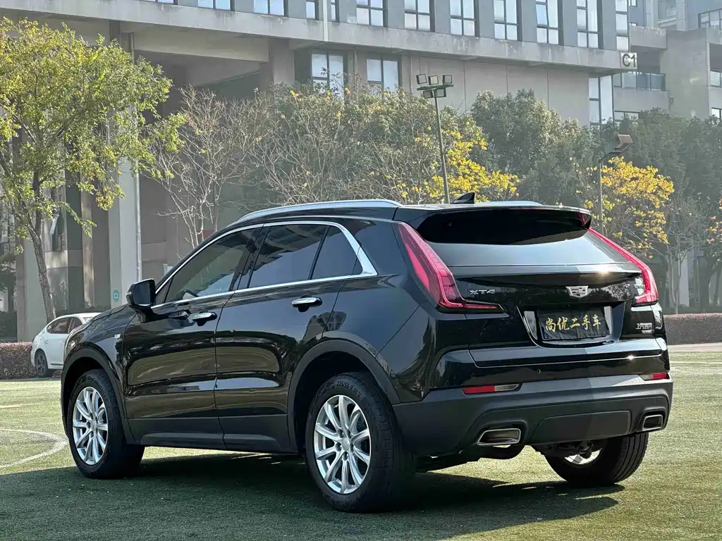 CADILLAC XT4 2022