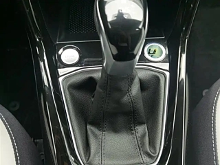 VOLKSWAGEN THARU  2025 YEAR  SHARP 1.5L SHARP  EDITION 2025