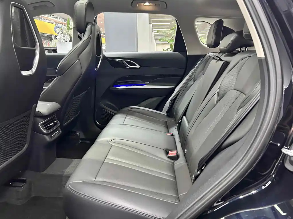 HONGQI HS3 PHEV 2024