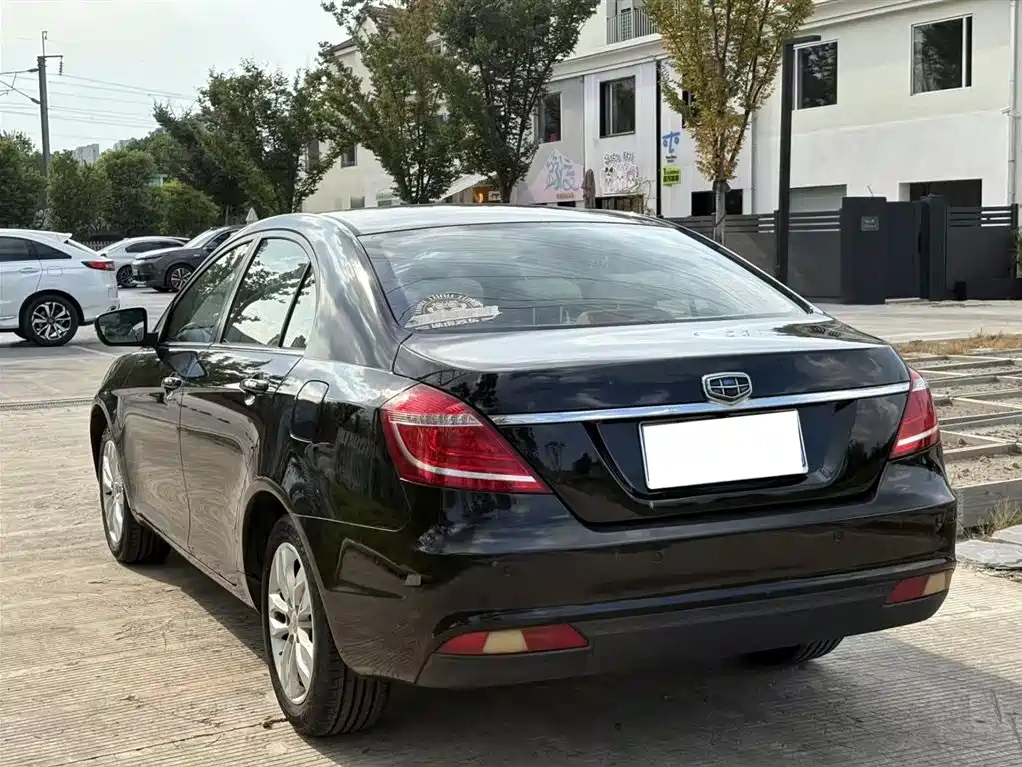 GEELY AUTO EMGRAND 2014
