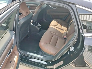 VOLVO S90  2025 YEAR B5  DELUXE EDITION 2025