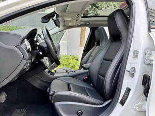 MERCEDES BENZ GLA  2018 YEAR GLA 200 FASHION 2018