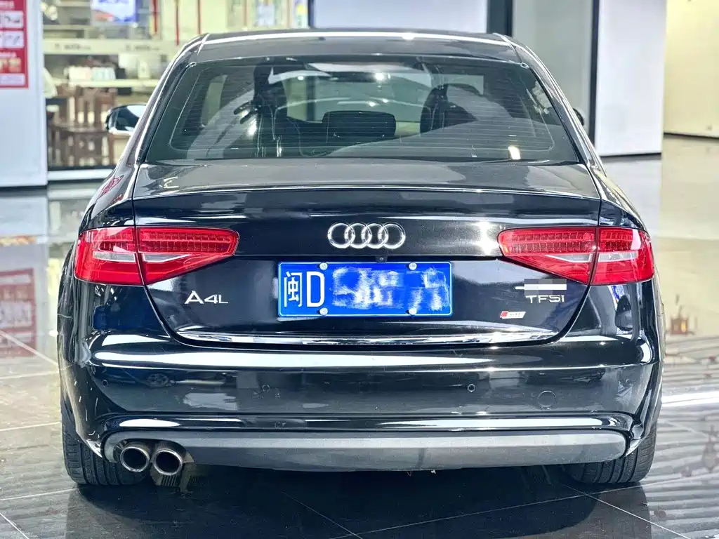 AUDI A4L 2015